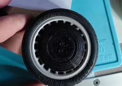 K.I.T.T kitt wheel hub rim cover 1:10