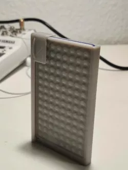 Slim Credit Card wallet with ejector arm
