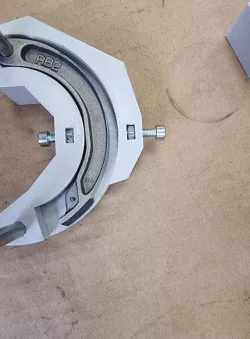 Babetta 210. Tool for trimming perfect shape of the starting shoe friction material