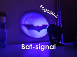 Bat-Signal Lamp + touch sensor