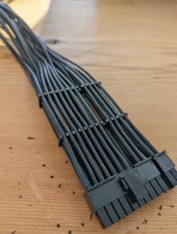 Cable Comb bequiet! 20+4-pin ATX