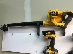 DEWALT DCE100B WALL HANGER