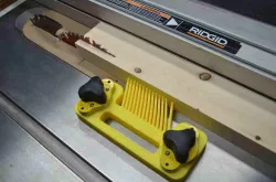 Feather Board for use with Magswitch MagJig 150 Magnets (Reversible)