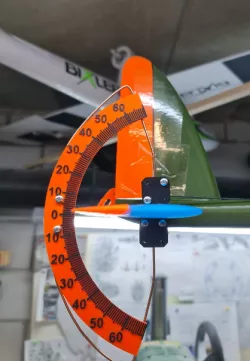 Fixed Wing Plane Inclinometer