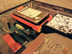 HDD caddy, bracket for 3rd gen SFF DELL optiplex