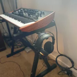 Keyboard Headphone Stand