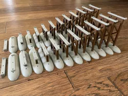 O-Gauge graduated train trestle for Lionel Fastrack