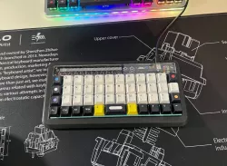 Plaid Keyboard Case (in one piece)