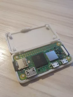 Raspberry Pi Zero 2 w + Camera Case