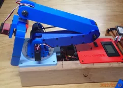 Servo Actuated robot arm with Compliant Claw (SACC), Make 2