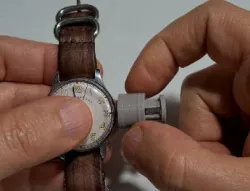 Hand watch crown winder