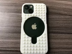 Lego iPhone 13 MagSafe Case