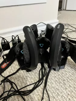 Valve Index Controller - VIVE Tracker Charger Stand Dock