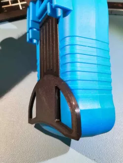 121GW anti tilt stand with self locking mechanism