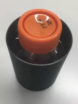 Corning 250ml Easy Grip container / light shield