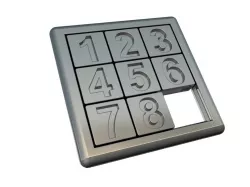 Customizable Sliding Puzzle (print in place)