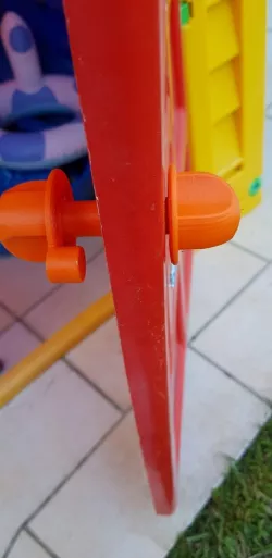 Door Knob Play House / Türknauf Spielhaus