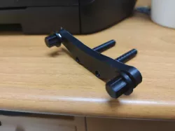 HPI Savage Body Mount with nut lock