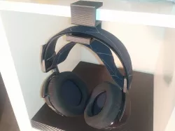 Headset Headphone support for shelf