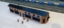 N Gauge Row of shops