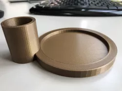 Tray for coffee in lift