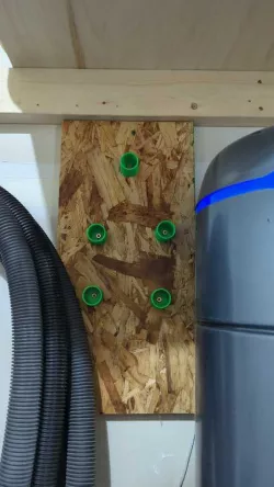 Wall Vacuum Attachment Holder