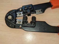 Crimp tool socket replacement