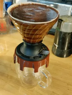Hario Switch V60 Immersion Dripper Adapter for bigger caps