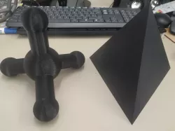 methane molecule and tetrahedron