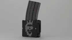 Overengineered magazine pouch (V2)