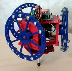 Self balancing with 3 reaction wheels