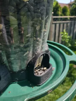 Birdfeeder Ports