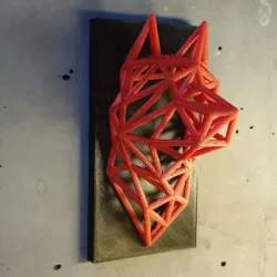 lowpoly wolf head wall decor