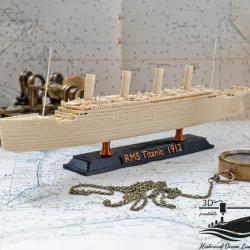 RMS Titanic 1:1000
