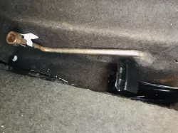 Bmw E30 - wheel wrench holder clip (OEM: 51 47 1 933 468)