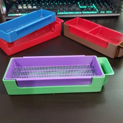 Hydroponic microgreens planter
