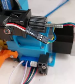 Remix of 2 parts of SMuFF V6 - Smart Multi Filament Feeder with Bondtech Gears