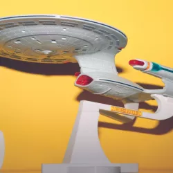 STAR TREK THE NEXT GENERATION NCC 1701 D BASE FOR PLAYMATES SHIP MODEL 1992