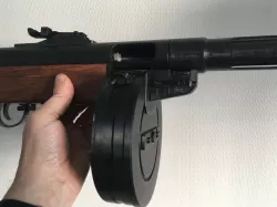 Suomi KP/-31 - submachine gun replica
