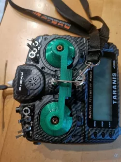 Taranis X9D Gimbalprotection