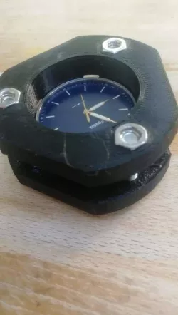 Watch press
