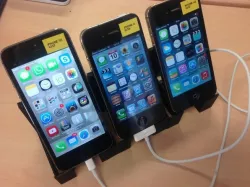 iPhone and iPad holder/testbed for developers