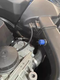BMW Vacuum line cap