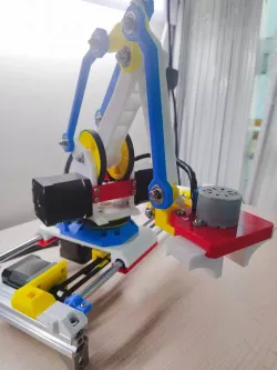 Community Robot Arm