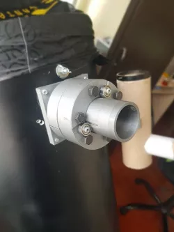 Non-rotary telescope focuser