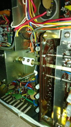 TS-520 Band select switch rod connector