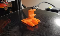 Z/X Chain Bracket
