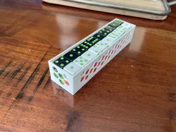 Compact Tenzi Container