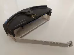 Improved Roomba Aerovac bin door