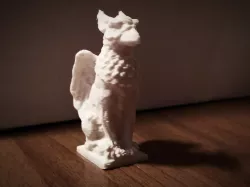 Low Poly Griffon Statue